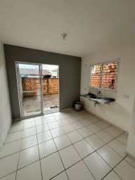 https://img.olx.com.br/thumbs256x256/49/495559761575615.jpg