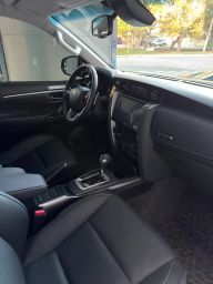 https://img.olx.com.br/thumbs256x256/49/496661062322083.jpg