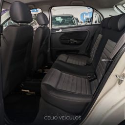 https://img.olx.com.br/thumbs256x256/49/497656788782860.jpg