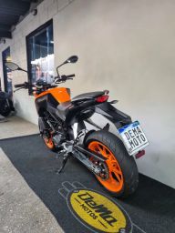 https://img.olx.com.br/thumbs256x256/49/499502515681771.jpg