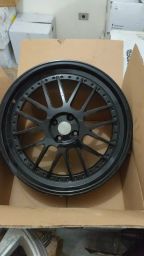 https://img.olx.com.br/thumbs256x256/49/499647428032423.jpg