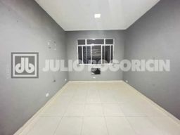 https://img.olx.com.br/thumbs256x256/50/501524523227096.jpg