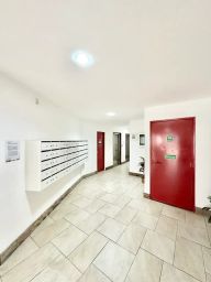 https://img.olx.com.br/thumbs256x256/50/502652092146753.jpg