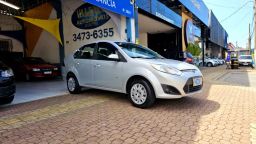 https://img.olx.com.br/thumbs256x256/50/503538765676572.jpg