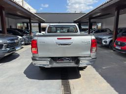 https://img.olx.com.br/thumbs256x256/50/503695445151104.jpg
