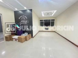 https://img.olx.com.br/thumbs256x256/50/504564522152381.jpg