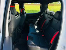 https://img.olx.com.br/thumbs256x256/50/504693513066595.jpg