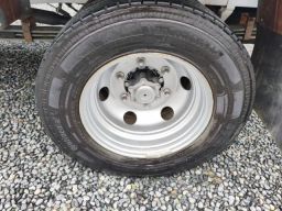 https://img.olx.com.br/thumbs256x256/50/505601257635144.jpg