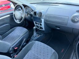 https://img.olx.com.br/thumbs256x256/50/505608203216008.jpg