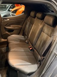 https://img.olx.com.br/thumbs256x256/50/505690685881789.jpg