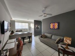 https://img.olx.com.br/thumbs256x256/50/506532642296063.jpg