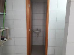 https://img.olx.com.br/thumbs256x256/50/506545759318424.jpg