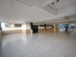 https://img.olx.com.br/thumbs256x256/50/506682802030184.jpg