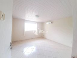 https://img.olx.com.br/thumbs256x256/50/509528636752771.jpg