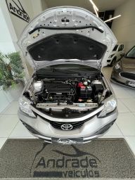 https://img.olx.com.br/thumbs256x256/50/509617674718088.jpg