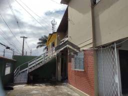 Título do anúncio: Casa com 2 Pavimentos de 9 Quartos em Afogados, Recife