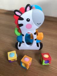 Título do anúncio: Brinquedo infantil zebra e peças 