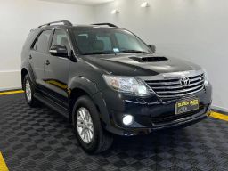 https://img.olx.com.br/thumbs256x256/51/512559768075005.jpg