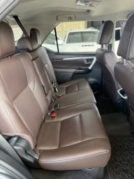 https://img.olx.com.br/thumbs256x256/51/514666415378778.jpg