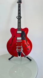 https://img.olx.com.br/thumbs256x256/51/515544643860832.jpg