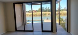 https://img.olx.com.br/thumbs256x256/51/515579524171425.jpg