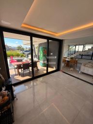 https://img.olx.com.br/thumbs256x256/51/516553643596394.jpg