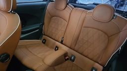 https://img.olx.com.br/thumbs256x256/51/516598877946417.jpg