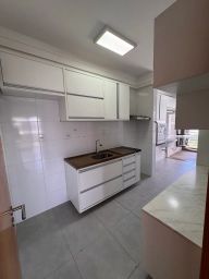 https://img.olx.com.br/thumbs256x256/51/516630188359610.jpg