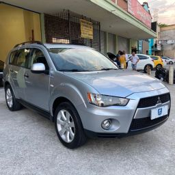 https://img.olx.com.br/thumbs256x256/51/516666332602967.jpg
