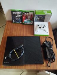 Xbox One S 500GB + Jogos - Videogames - Oswaldo Cruz, Rio de Janeiro  1239733565