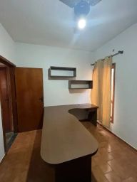 https://img.olx.com.br/thumbs256x256/51/517494317357625.jpg