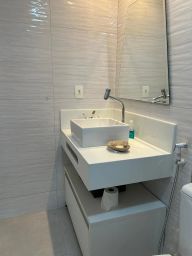 https://img.olx.com.br/thumbs256x256/51/517535166023997.jpg
