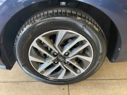 https://img.olx.com.br/thumbs256x256/51/517557526013217.jpg