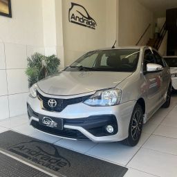 https://img.olx.com.br/thumbs256x256/51/517668430836213.jpg