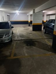 https://img.olx.com.br/thumbs256x256/51/517696204273778.jpg