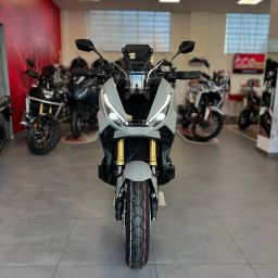 https://img.olx.com.br/thumbs256x256/51/518423958452343.jpg