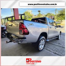 https://img.olx.com.br/thumbs256x256/51/518533766336620.jpg