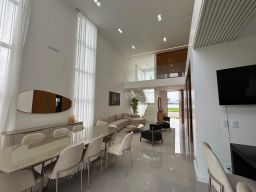 https://img.olx.com.br/thumbs256x256/51/518558884840366.jpg