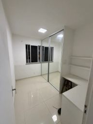 https://img.olx.com.br/thumbs256x256/51/518670325140237.jpg