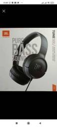 Título do anúncio: Fone de ouvido on-ear JBL Tune 500 preto original com fio preto<br>Novo