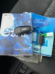 https://img.olx.com.br/thumbs256x256/51/519570633750222.jpg