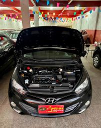 https://img.olx.com.br/thumbs256x256/52/520686412361800.jpg