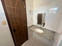 https://img.olx.com.br/thumbs256x256/52/521642314758002.jpg
