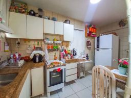 https://img.olx.com.br/thumbs256x256/52/522595645582795.jpg