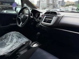 https://img.olx.com.br/thumbs256x256/52/523521631491329.jpg