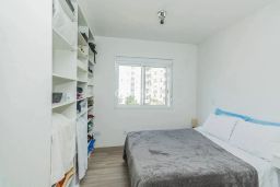 https://img.olx.com.br/thumbs256x256/52/523560281491150.jpg