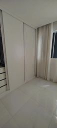 https://img.olx.com.br/thumbs256x256/52/523572648762355.jpg