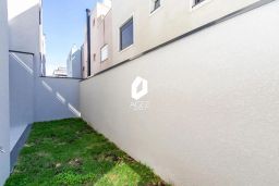 https://img.olx.com.br/thumbs256x256/52/524546768604085.jpg