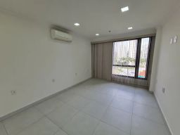 https://img.olx.com.br/thumbs256x256/52/525460256252857.jpg