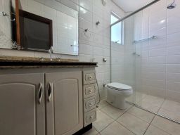 https://img.olx.com.br/thumbs256x256/52/525552761737476.jpg